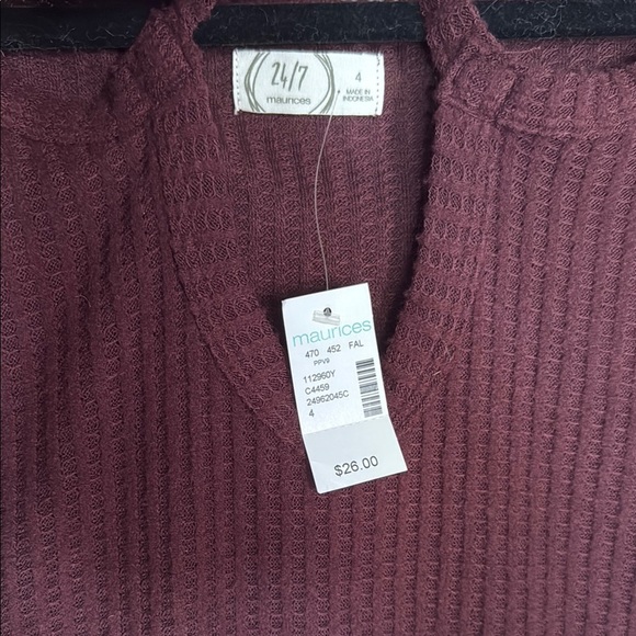 Maurices 24/7 Crisscross Colorblock Waffle Knit Top - Picture 4 of 4